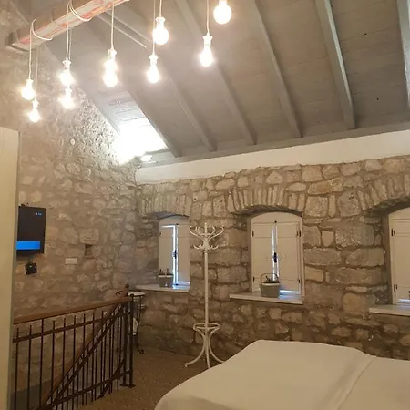 Kamena Kuca-stone House * Trebinje